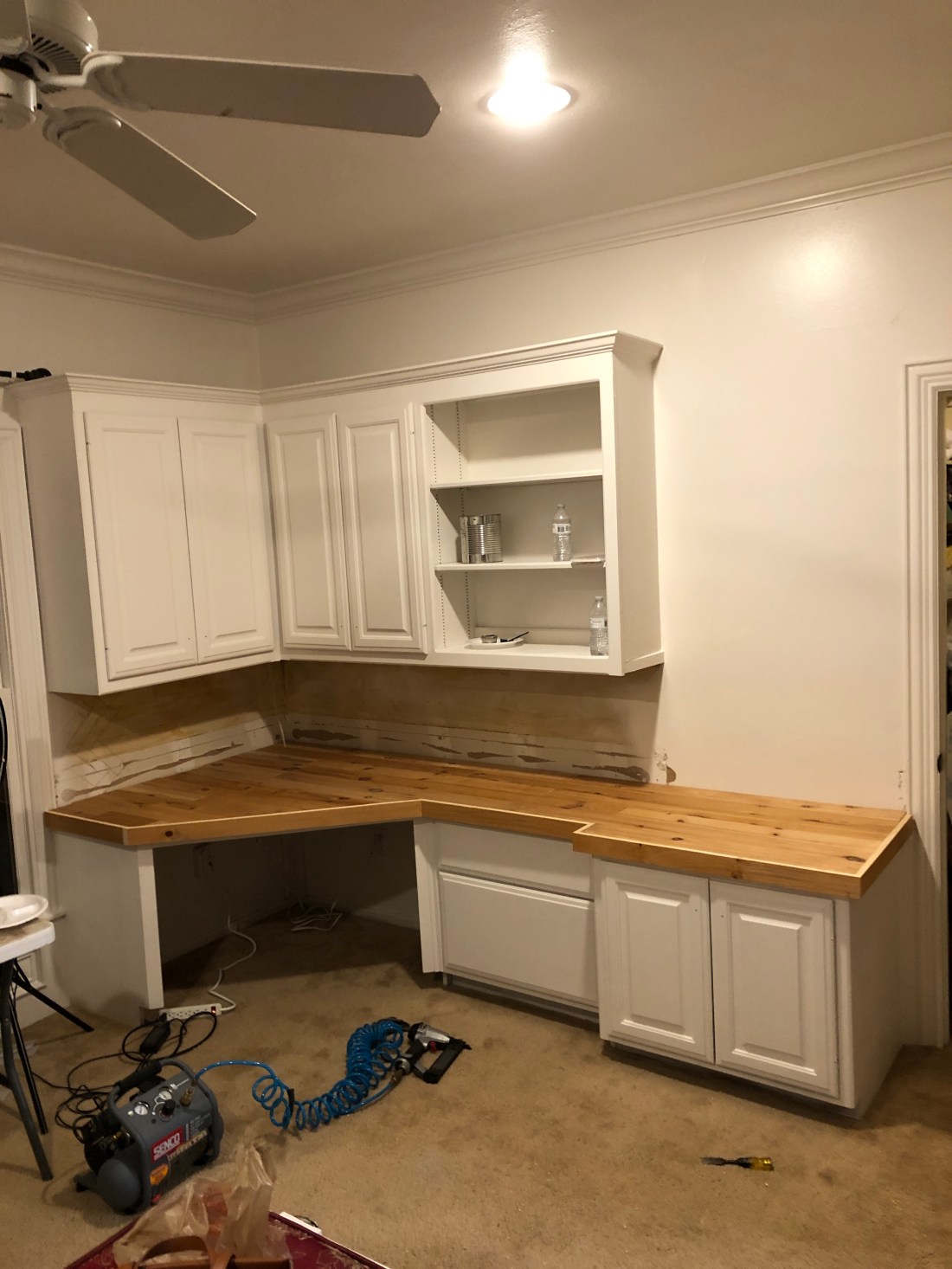 60420270499__42EA9591-D3D1-4AB9-9CAC-EDA3CB8BF427